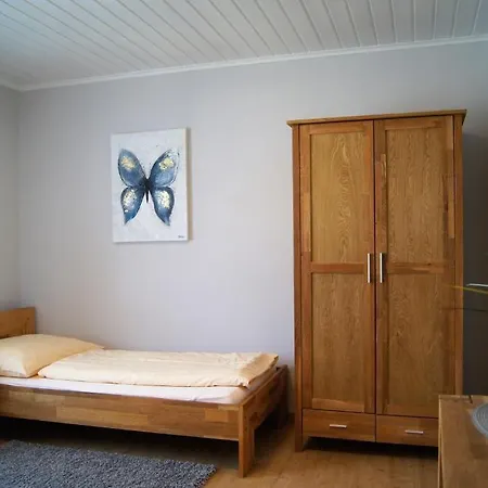 Leo Hotel 3*
