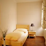 Hotell Leo 3*