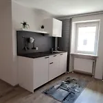 Leo 3* Steyr